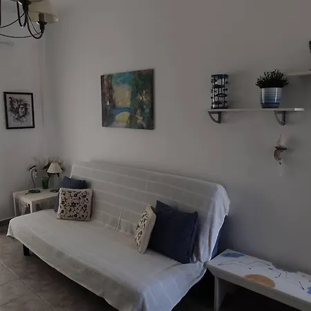 Daire Azure Waves - By The Sea In *